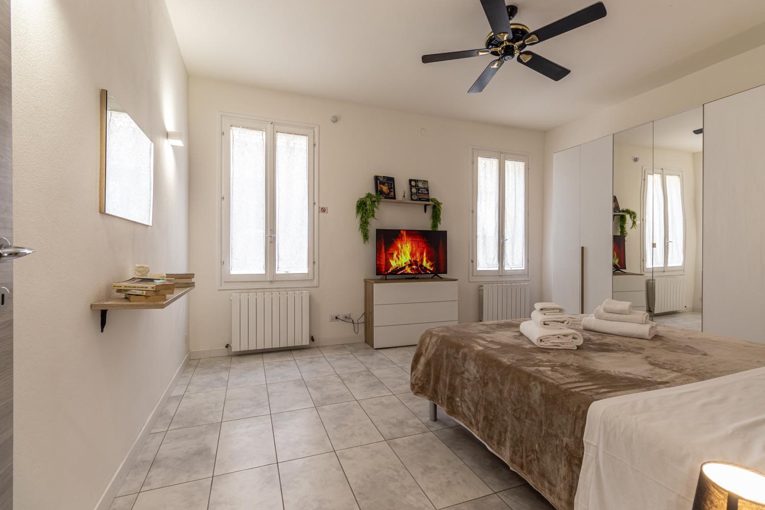 Apartmán Ca 'Pico With Wifi-Few Steps From Center Mirandola Exteriér fotografie